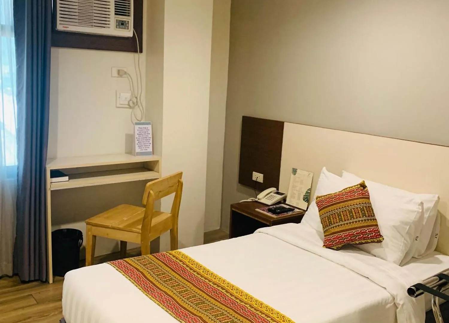 Hotel The Lanang Suites Davao City